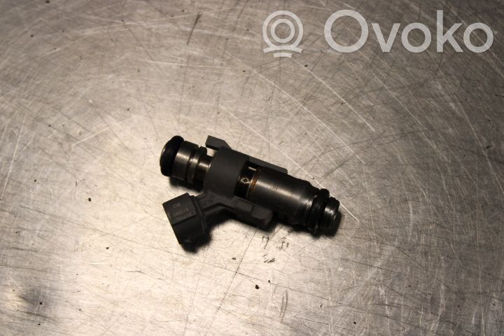 Iveco Daily 6th gen Inyector de combustible 