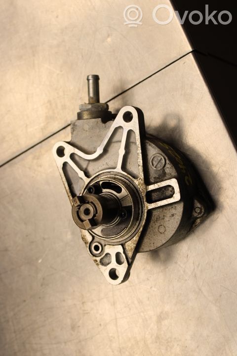 Isuzu D-Max Vacuum pump 