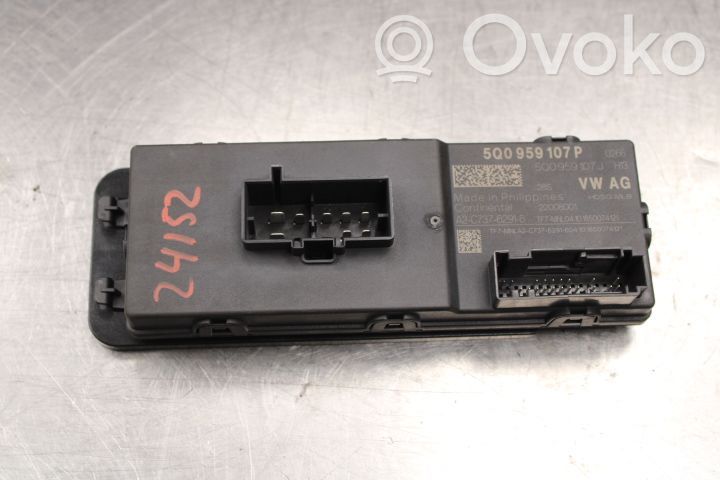 Volkswagen PASSAT B8 Tailgate/trunk control unit/module 