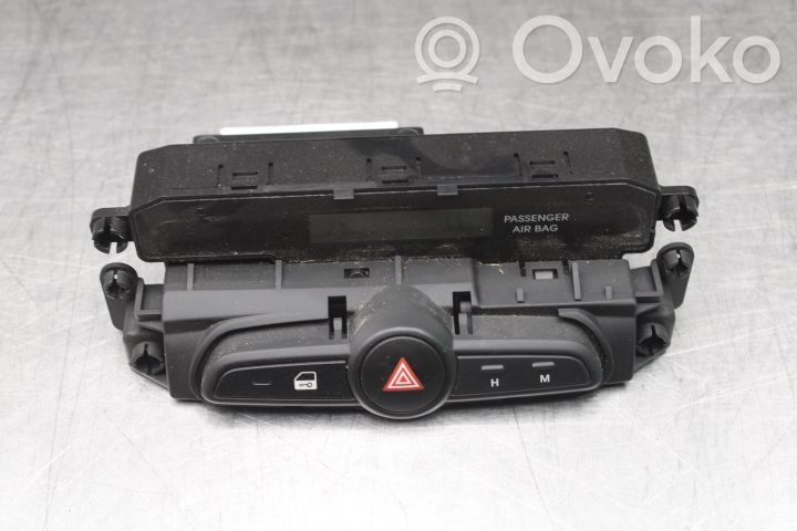 Hyundai ix20 Botón interruptor de luz de peligro 