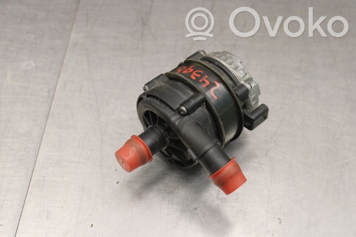 Volkswagen PASSAT B8 Zusatzwasserpumpe 