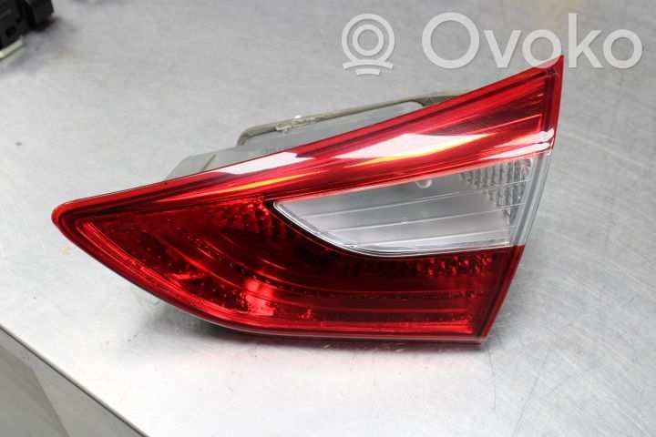 Hyundai i30 Feux arrière sur hayon