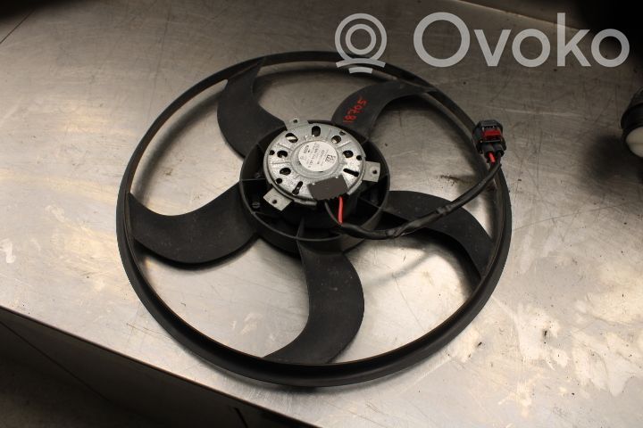 Ford Focus Ventilatore di raffreddamento elettrico del radiatore 