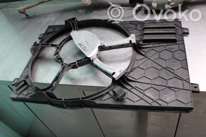 Volkswagen Tiguan Suport ventilator radiator 