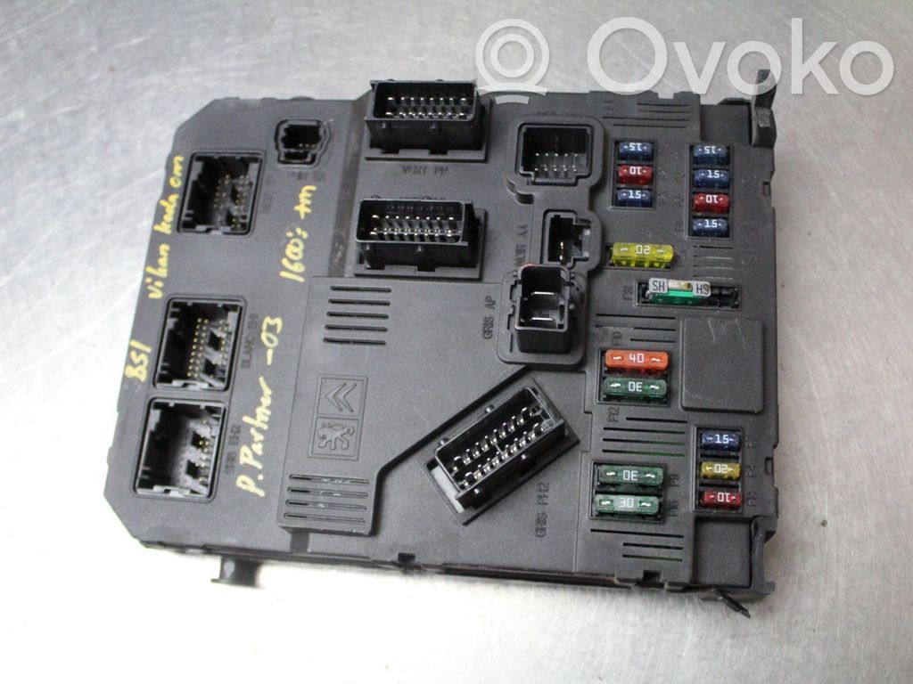Saab 9-5 Fuse module 