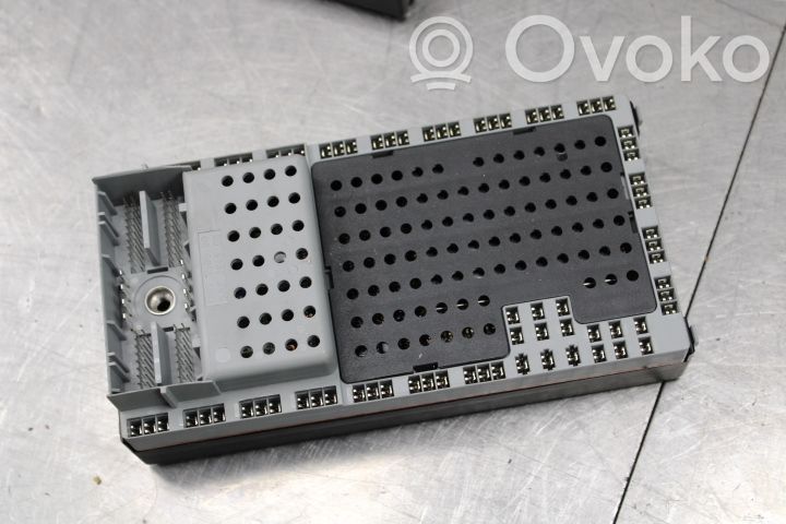 Ford Mondeo MK I Módulo de fusible 