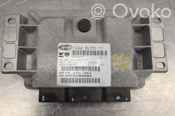 Citroen C4 I Injection control unit/module 