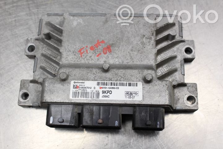 Unité de commande / module d'injection   AV2112A650CD,S180047012D