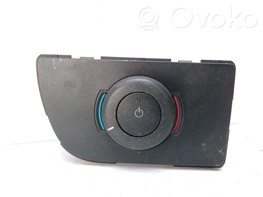 Citroen C4 II Air conditioner control unit module 