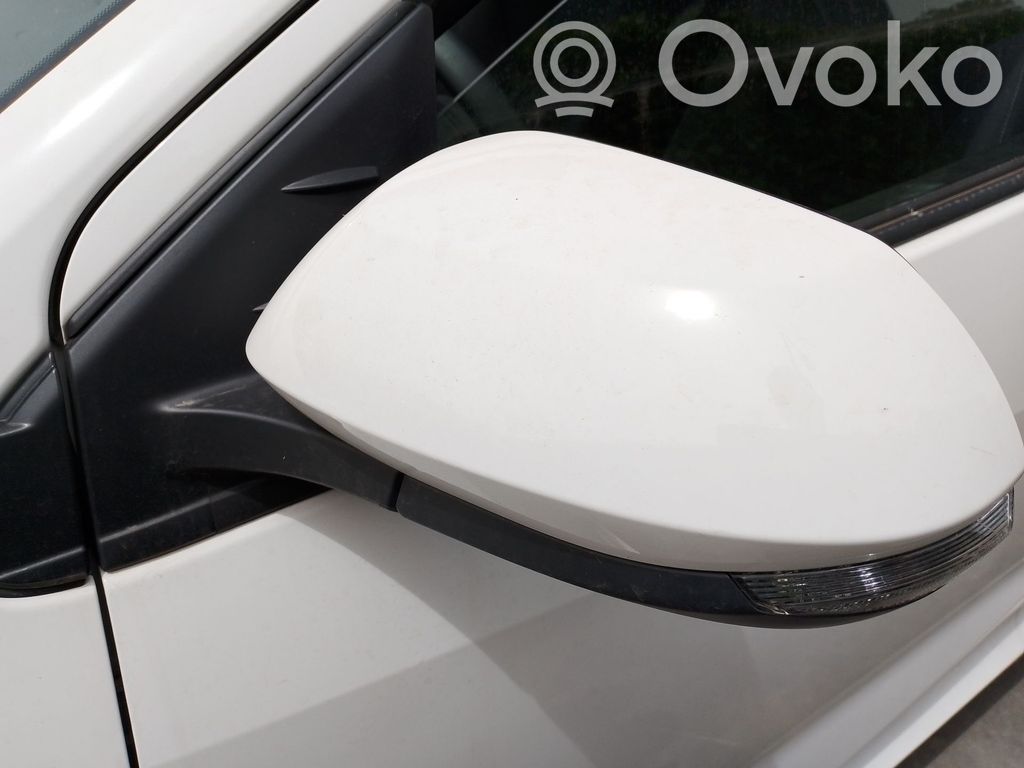 Toyota Yaris Elektryczne lusterko boczne drzwi przednich 