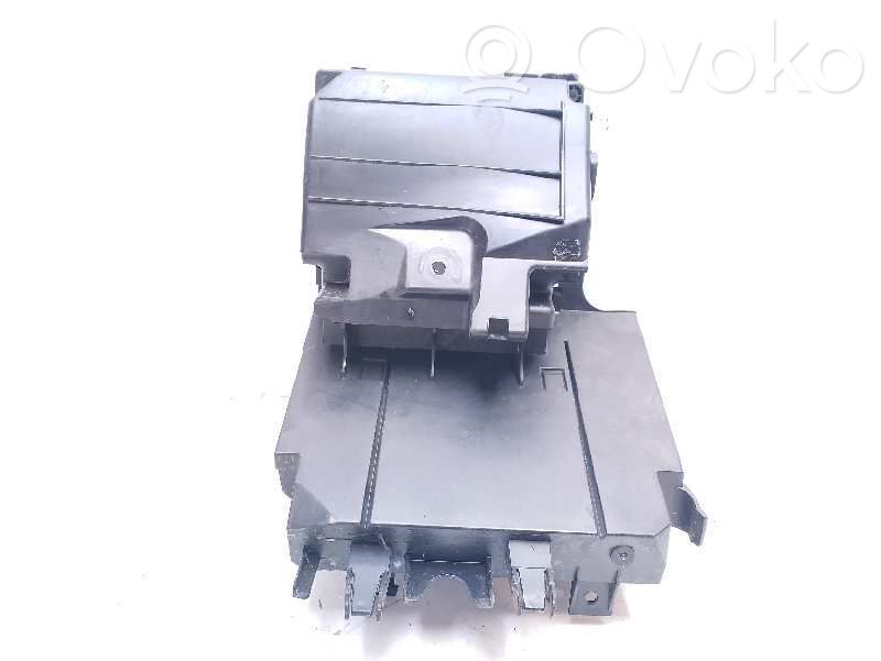 Peugeot Partner Bottom trim 