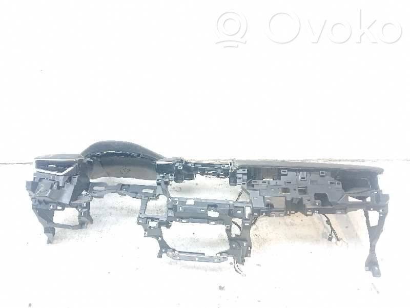 Toyota Corolla E160 E170 Панель 