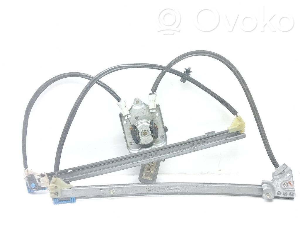 Renault Laguna II Front door electric window regulator 