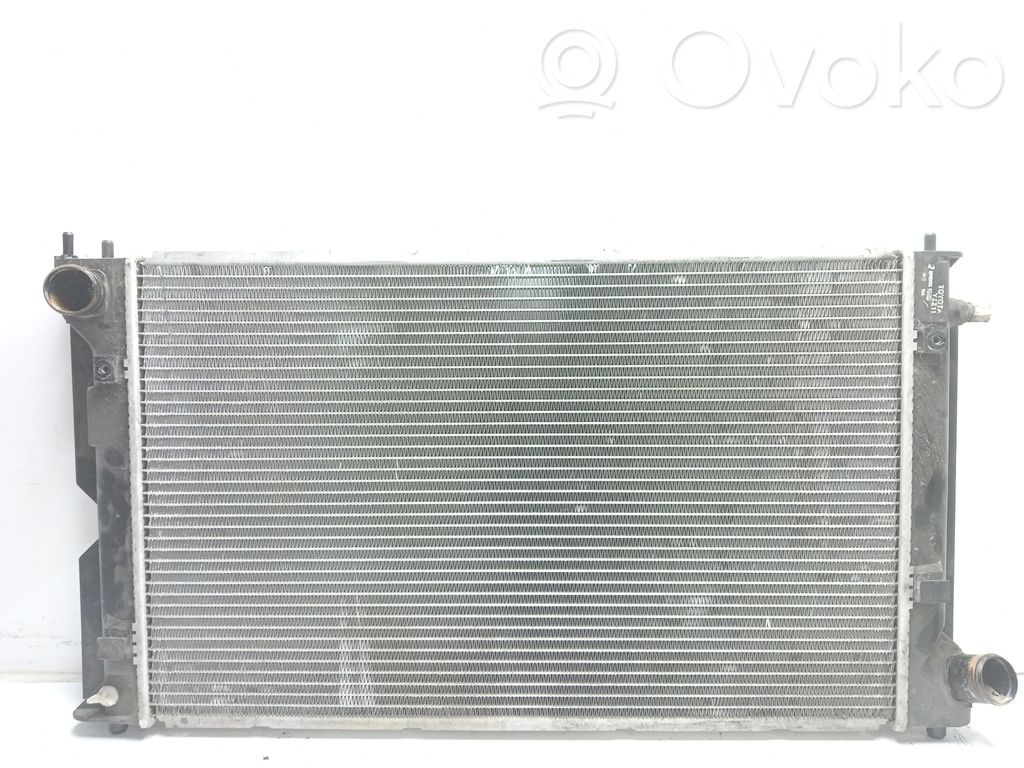 Toyota Avensis T250 Radiator lichid răcire 