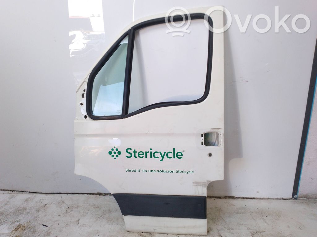 Iveco Daily 4th gen Puerta delantera 