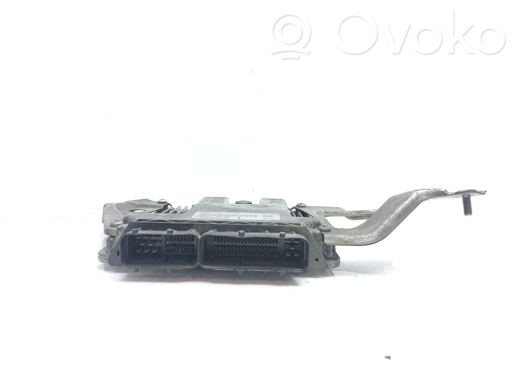 Toyota Yaris Unitate/modul de control motor 
