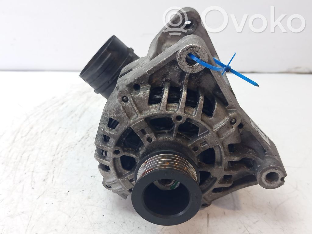 BMW 3 E36 Alternador 