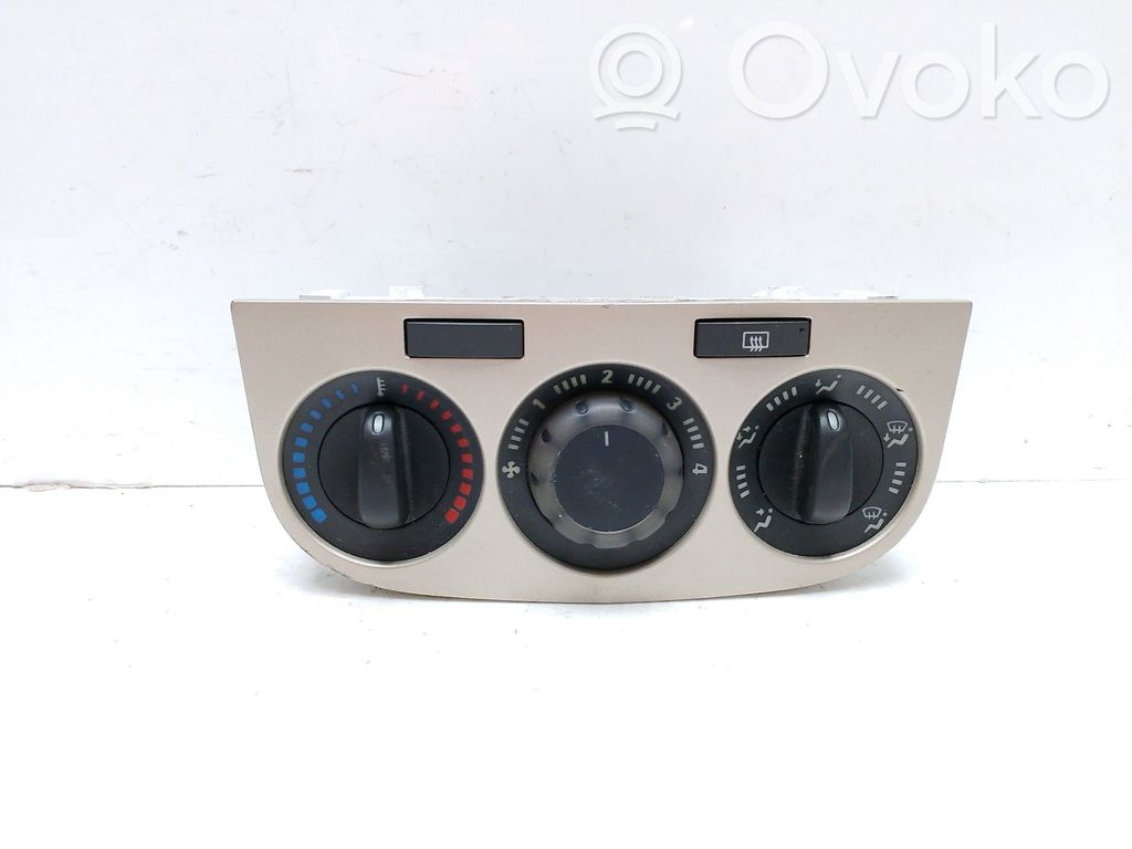 Opel Corsa D Climate control unit 