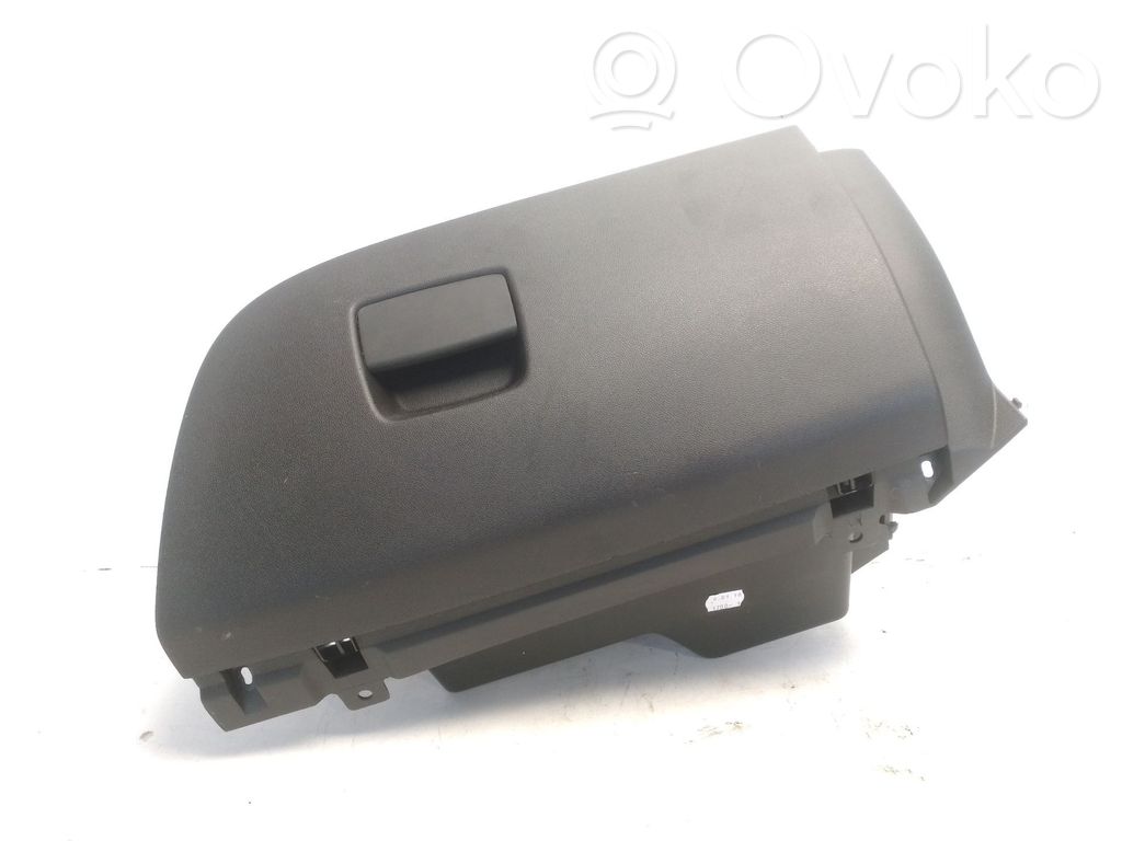 Opel Corsa E Daiktadėžė 