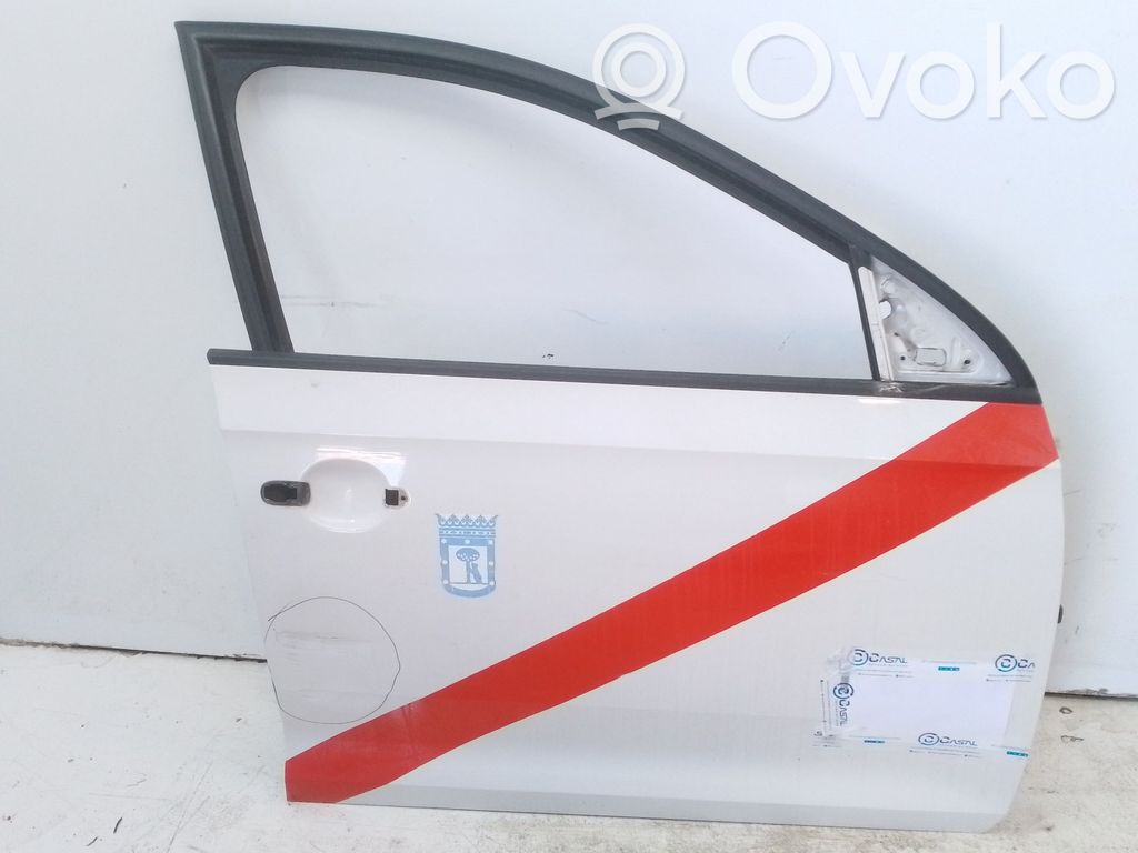 Skoda Rapid (NH) Front door 