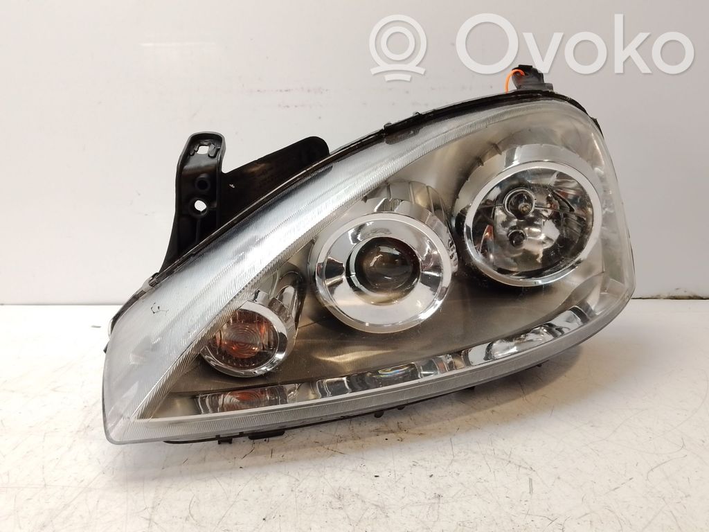 Opel Corsa C Phare frontale 
