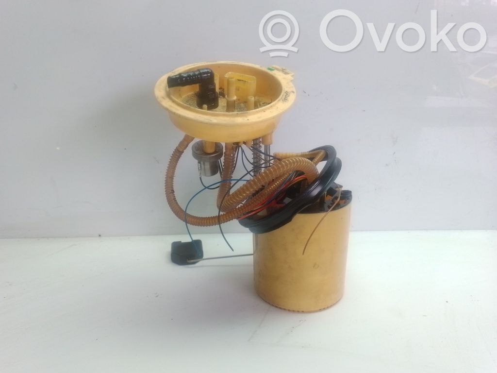 Bomba interna de combustible   4G0919050D,4G0919050C