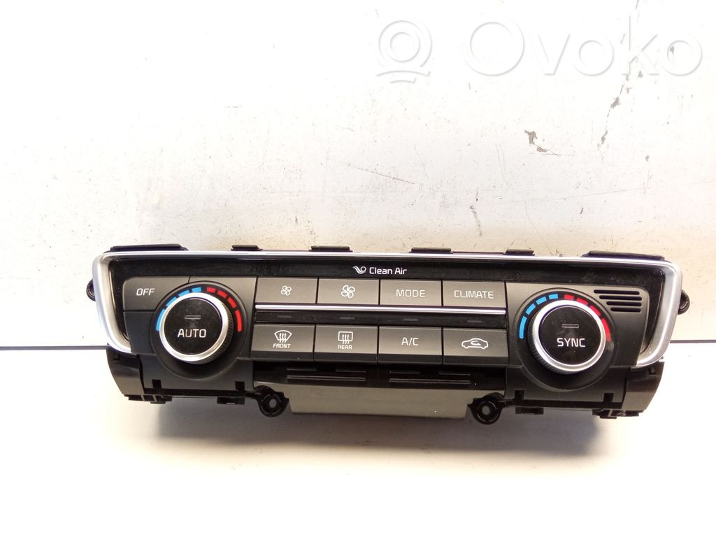 KIA Optima Air conditioner control unit module 