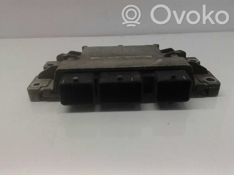 Renault Clio III Engine control unit/module 