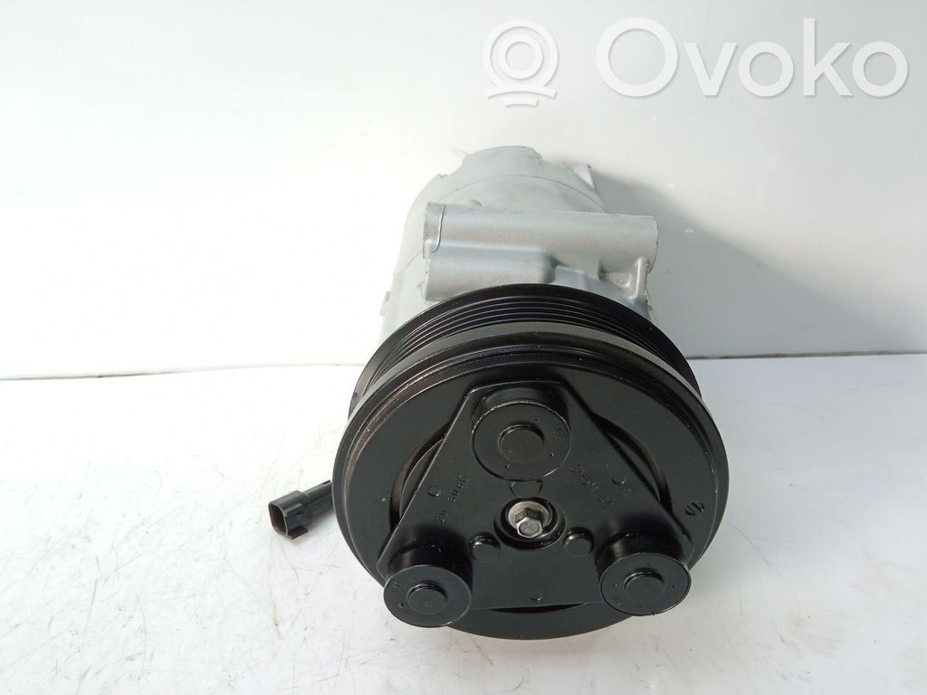 Ford Focus Air conditioning (A/C) compressor (pump) 
