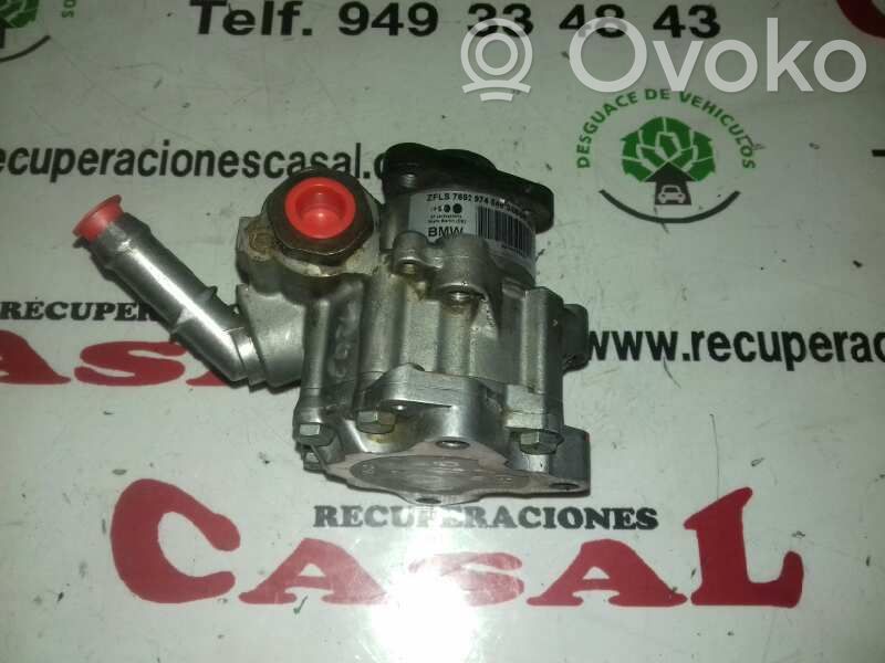 Power steering pump   7692974546