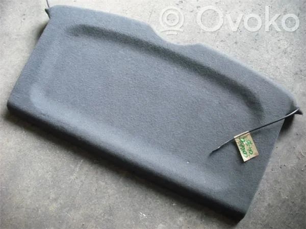 Opel Corsa C Takaluukun/tavaratilan kansi 