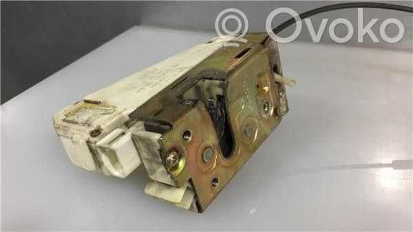 Ford Escort Takaoven lukko 