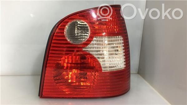 Volkswagen Polo Lampă spate în caroserie 