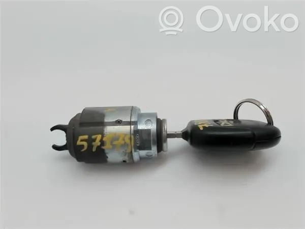 Etuoven lukko   3M5AR3697,HWDA