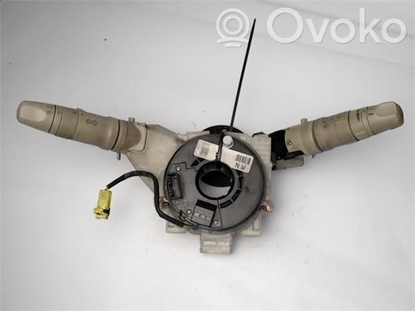 Nissan Micra C+C Palanca de intermitentes 