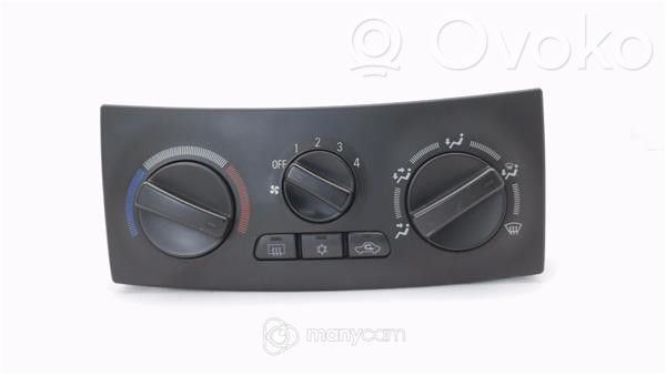 Climate control unit   MN140637