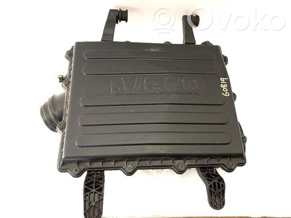 Iveco Daily 45 - 49.10 Ilmansuodattimen kotelo