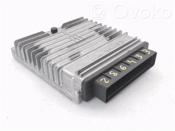 Moottorin ohjainlaite/moduuli   3M5112A650LB,12240250