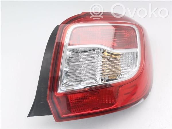 Dacia Sandero II Luci posteriori 