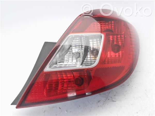 Opel Corsa D Feux arrière / postérieurs