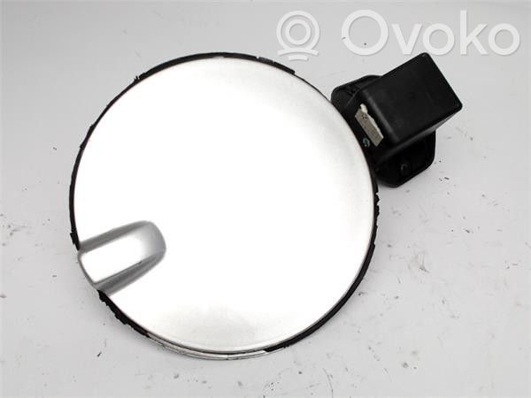 Opel Zafira B Tapón del depósito de combustible 