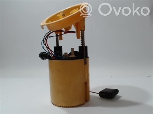 BMW 1 E81 E87 Polttoainesäiliön pumppu