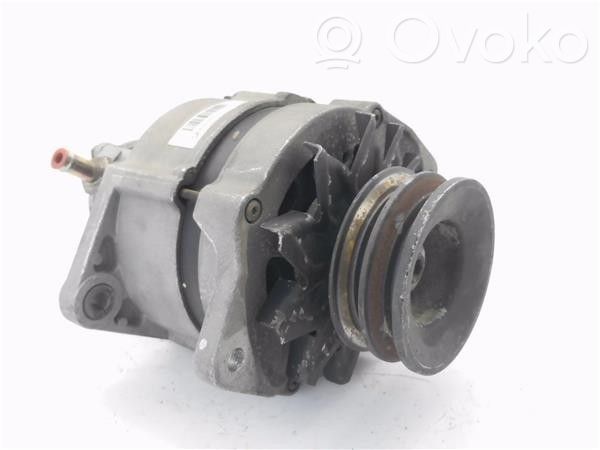 Nissan Vanette Lichtmaschine 