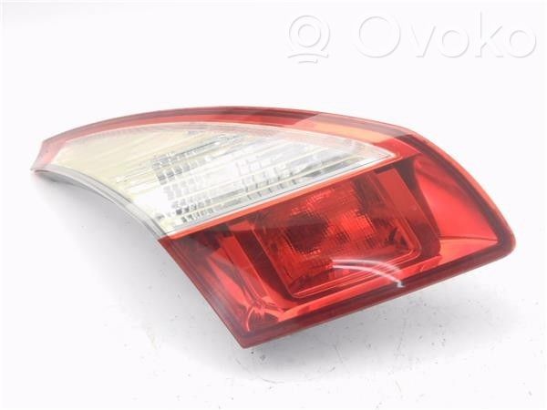 Renault Megane III Lampy tylnej klapy bagażnika 