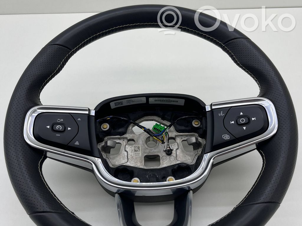 Volvo XC40 Ohjauspyörä 