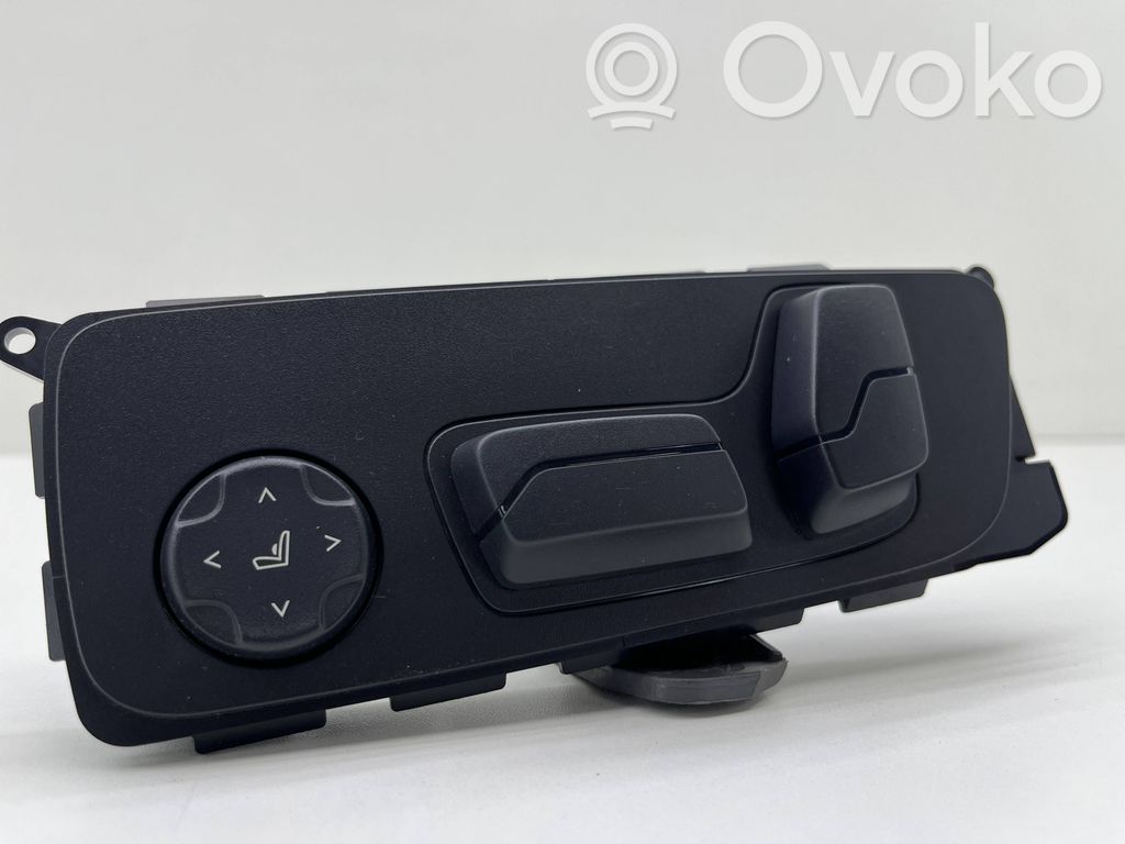 BMW X1 U11 Seat control switch 