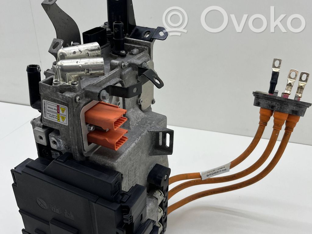 Inversor/convertidor de voltaje   32223784