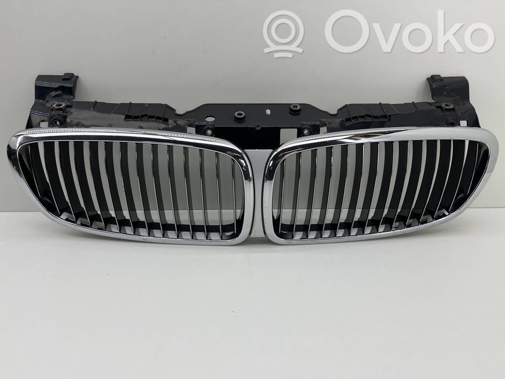 BMW 7 E65 E66 Front bumper upper radiator grill 