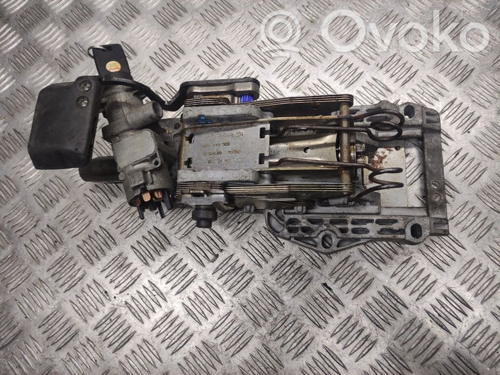 Audi A4 S4 B5 8D Vairo rato ašis 