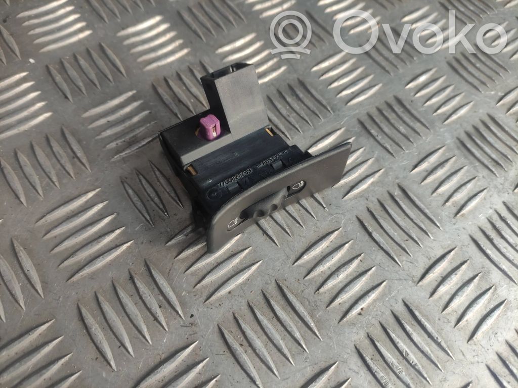 Renault Laguna I Headlight level height control switch 